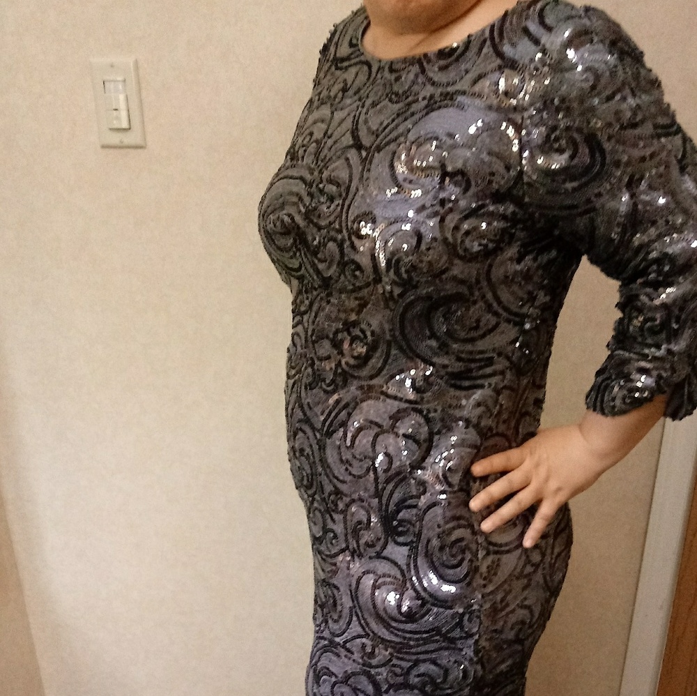 Dark gray sequence dress by Luxology